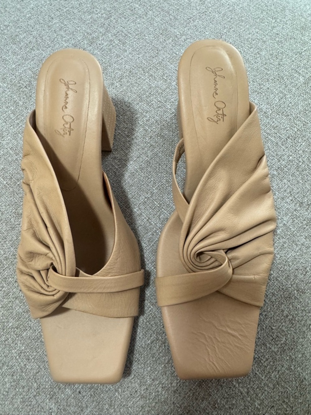 NWOB Johanna Ortiz Brown Twisted Sandals Size 36 US Size 6